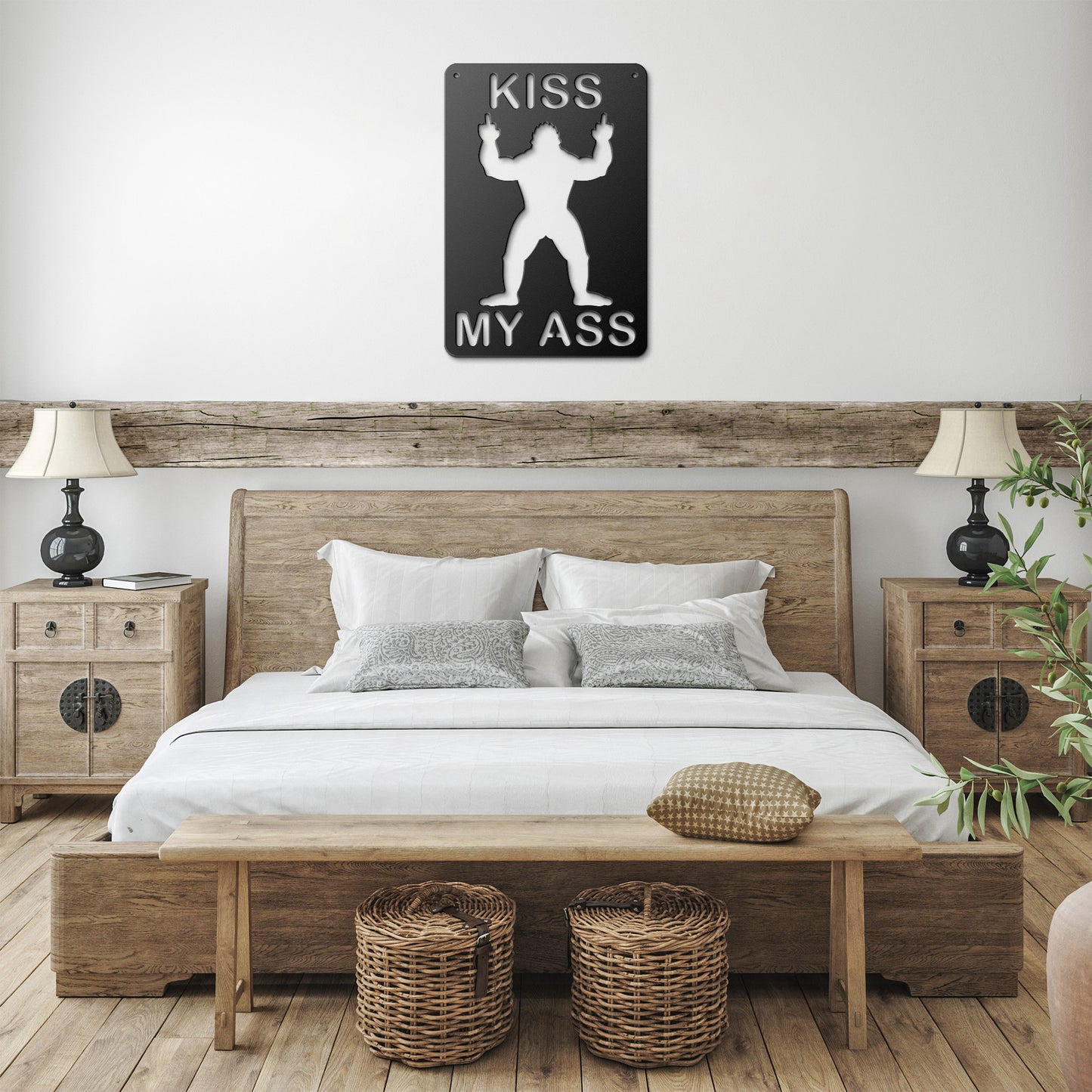 Sasquatch Humor: 'Bigfoot Kiss My Sasstery' Sign