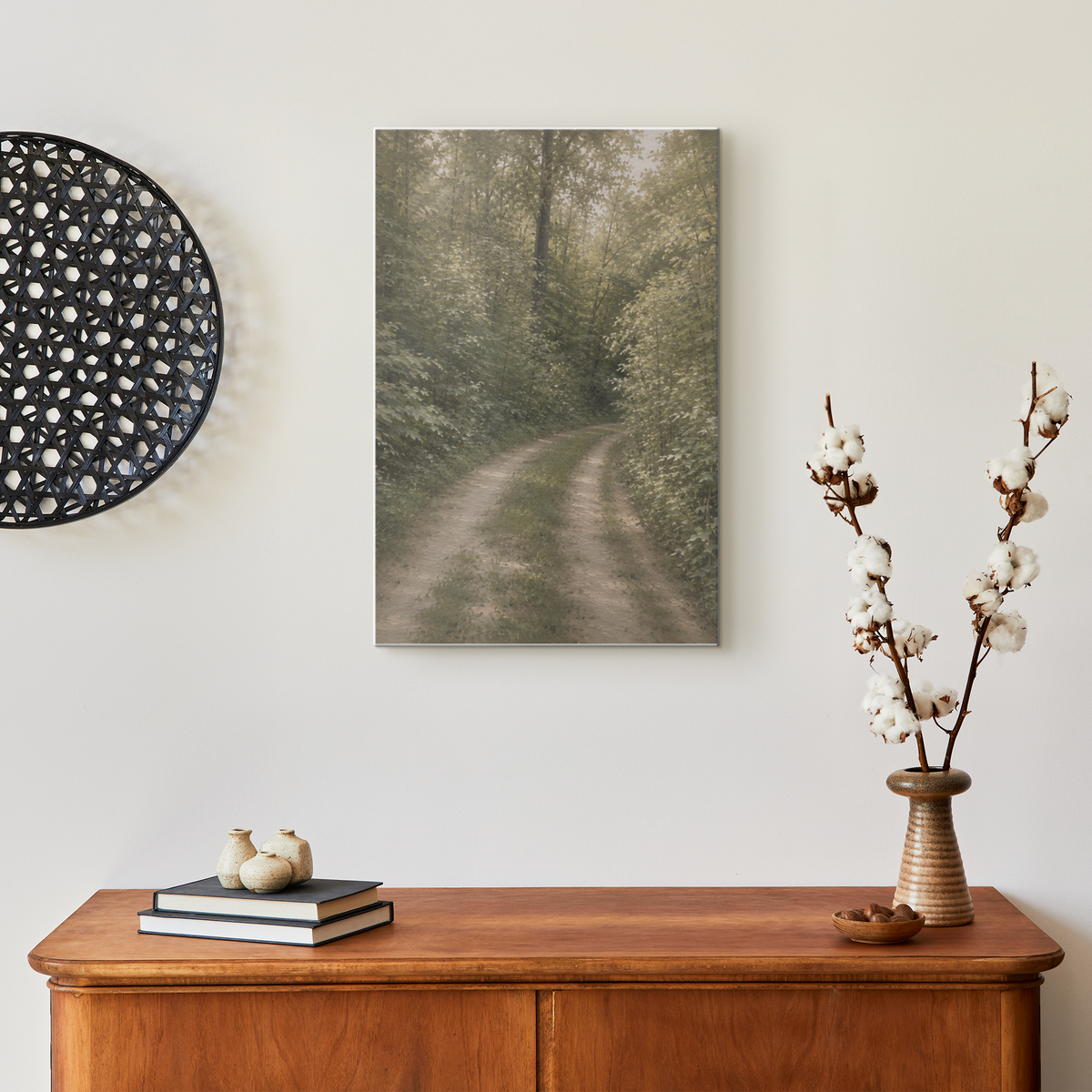 liz_trail_V_Lifestyle_Mockup.png_16166712